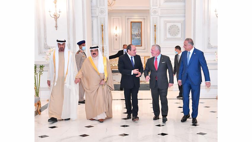 الرئيس عبد الفتاح يستقبل بمطار العلمين كلًا من ملك الأردن وملك البحرين ورئيس وزراء العراق 22/8/2022