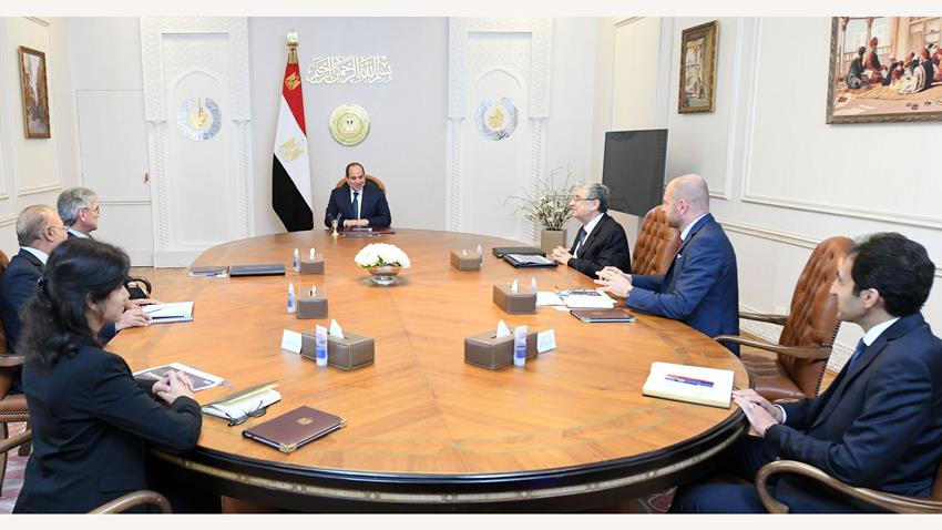الرئيس عبد الفتاح السيسي يستقبل رئيس المجلس الإشرافي لشركة سيمنز العالمية للطاقة 16-10-2022