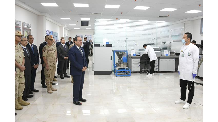 الرئيس عبد الفتاح السيسي يفتتح مصنع الرمال السوداء بمدينة البرلس بمحافظة كفر الشيخ 19/10/2022