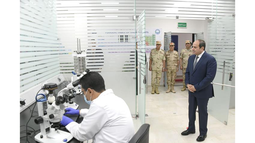 الرئيس عبد الفتاح السيسي يفتتح مصنع الرمال السوداء بمدينة البرلس بمحافظة كفر الشيخ 19/10/2022