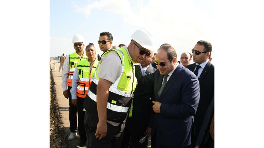 الرئيس عبد الفتاح السيسي يفتتح مصنع الرمال السوداء بمدينة البرلس بمحافظة كفر الشيخ 19/10/2022