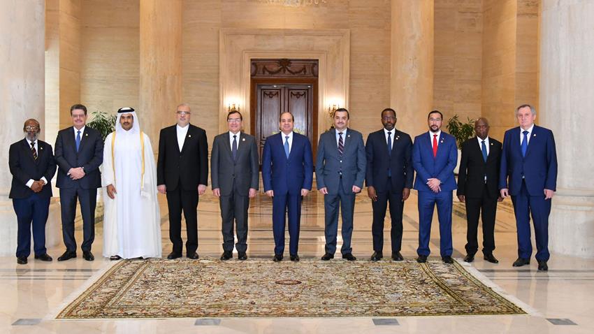 الرئيس عبد الفتاح السيسي يلتقي بالسادة وزراء الدول المصدرة للغاز بالعاصمة الإدارية الجديدة 25/10/2022