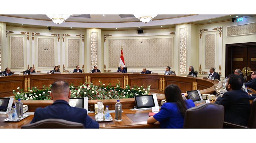 Le Président Al-Sissi rencontre les représentants de l'Association des hommes d'affaires du Qatar