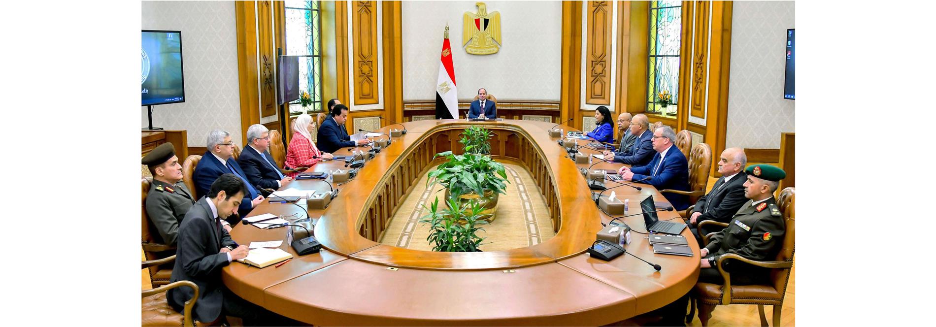 الرئيس عبد الفتاح السيسي يتابع توطين صناعة الأطراف الصناعية والأجهزة التعويضية