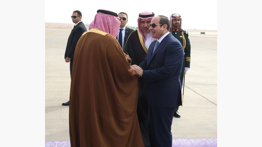 الرئيس عبد الفتاح السيسي يصل إلى العاصمة السعودية الرياض للمشاركة في القمة العربية الصينية  8/12/2022