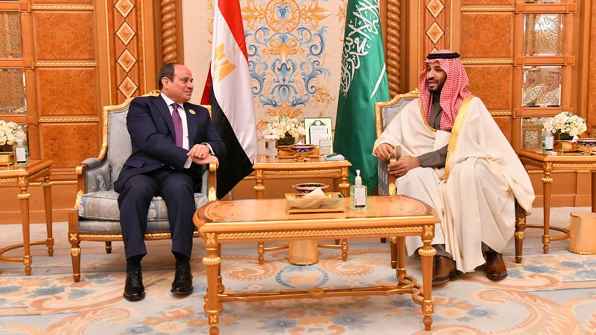 الرئيس عبد الفتاح السيسي يلتقي ولي عهد المملكة العربية السعودية