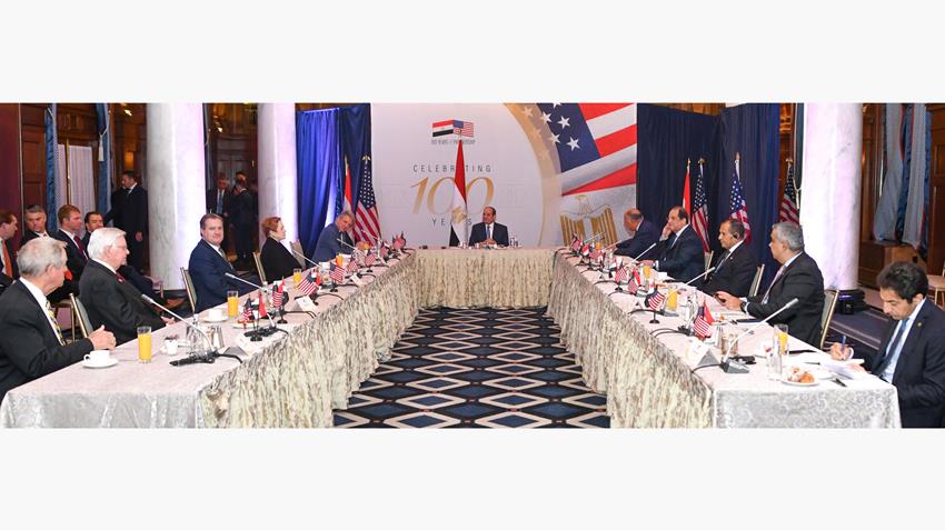 الرئيس عبد الفتاح السيسي يشارك في إفطار عمل مع عدد من القيادات الجمهورية بمجلس النواب الأمريكي 14/12/2022