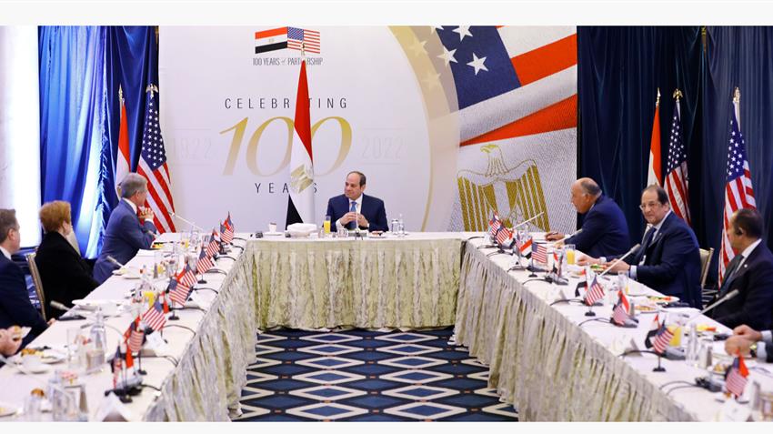 الرئيس عبد الفتاح السيسي يشارك في إفطار عمل مع عدد من القيادات الجمهورية بمجلس النواب الأمريكي 14/12/2022