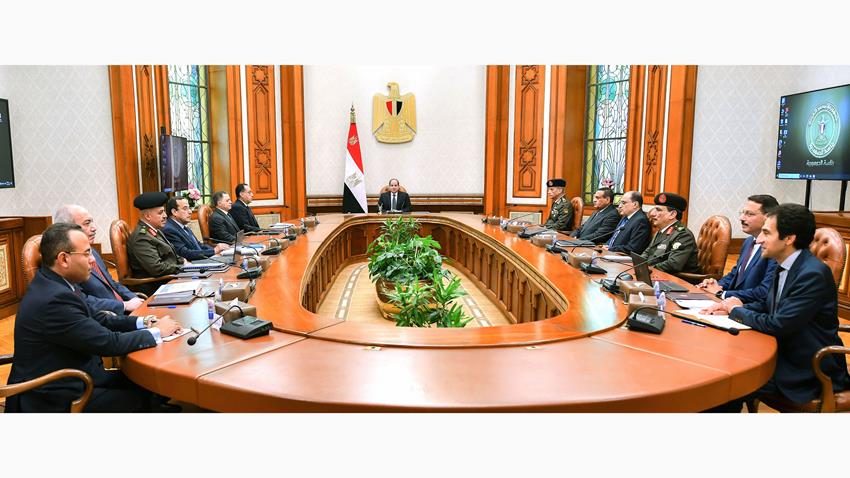 الرئيس عبد الفتاح السيسي يتابع الاستراتيجية القومية لتعمير سيناء 04/01/2023