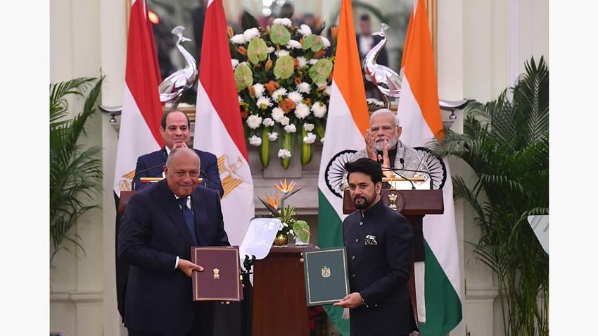 الرئيس عبد الفتاح السيسي يعقد جلسة مباحثات مغلقة مع رئيس وزراء الهند بنيودلهي