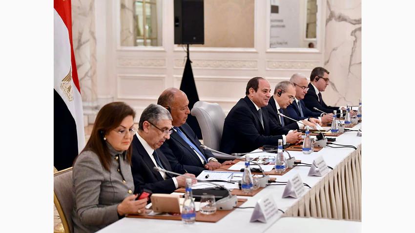 الرئيس عبد الفتاح السيسي يستهل زيارته إلى أذربيجان بالاجتماع مع كبار رموز الاقتصاد ورجال الاعمال