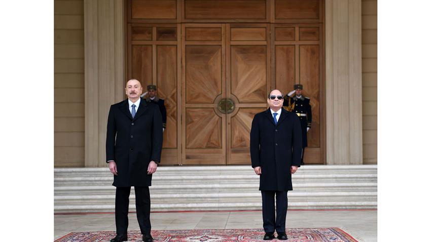 الرئيس عبد الفتاح السيسي يعقد مباحثات على مستوى القمة مع الرئيس الأذري بمقر قصر "زوجلوب" الرئاسي 28/01/2023