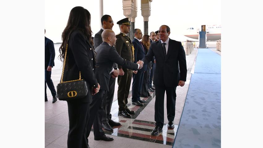 <iframe width="853" height="480" src="https://www.youtube.com/embed/Z_-PsUuPYCE" title="#موقع_الرئاسة ||  نشاط السيد الرئيس خلال مشاركة سيادته في القمة العالمية للحكومات بدبي" frameborder="0" allow="accelerometer; autoplay; clipboard-write; encrypted-media; gyroscope; picture-in-picture; web-share" allowfullscreen></iframe>