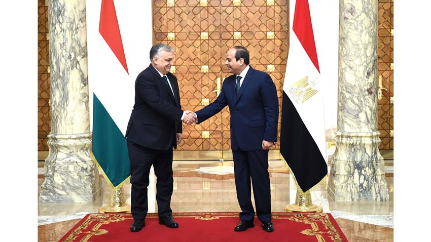 الرئيس عبد الفتاح السيسي يستقبل رئيس وزراء المجر بقصر الاتحادية