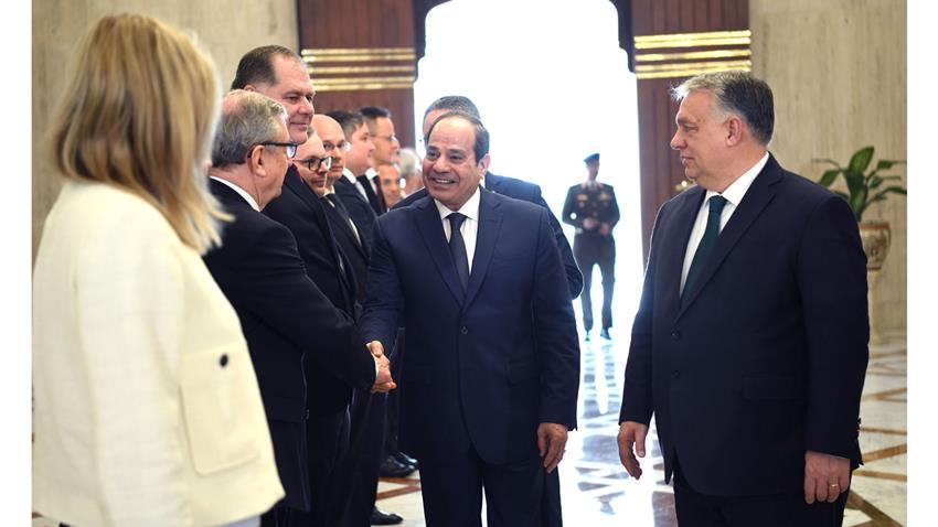 الرئيس عبد الفتاح السيسي يستقبل رئيس وزراء المجر بقصر الاتحادية