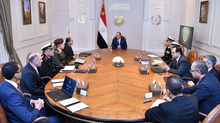 الرئيس عبد الفتاح السيسي يطلع على موقف الأعمال الجارية لتشييد وتطوير عدد من الموانئ  البحرية
