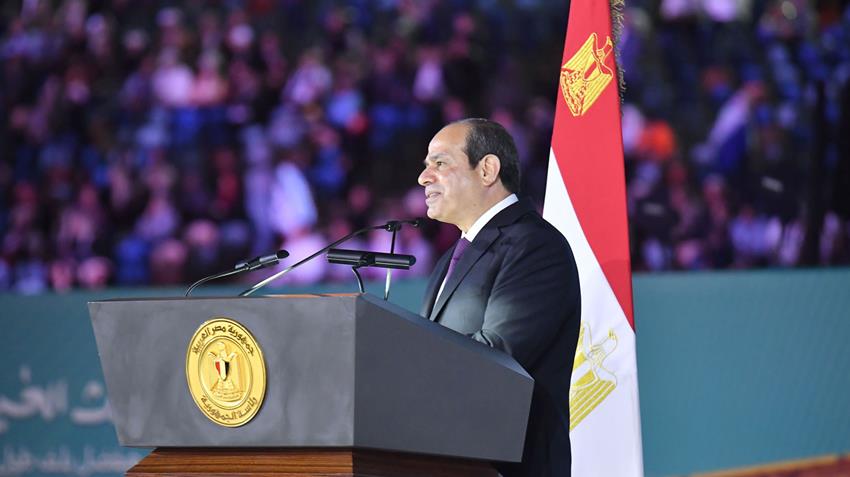كلمة الرئيس عبد الفتاح السيسي خلال احتفالية "كتف في كتف"