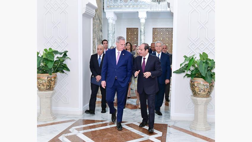 الرئيس عبد الفتاح السيسي يستقبل وفدًا رفيع المستوى من مجلس النواب الأمريكي