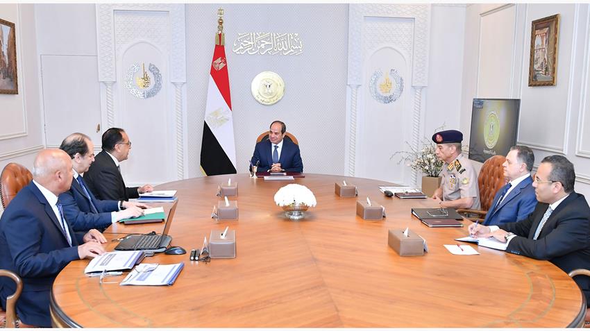 الرئيس عبد الفتاح السيسي يتابع مستجدات عملية إجلاء المواطنين المصريين من السودان