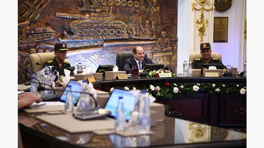 الرئيس عبد الفتاح السيسي يشهد اختبارات المتقدمين لوظائف وزارة التربية والتعليم والتعليم الفني