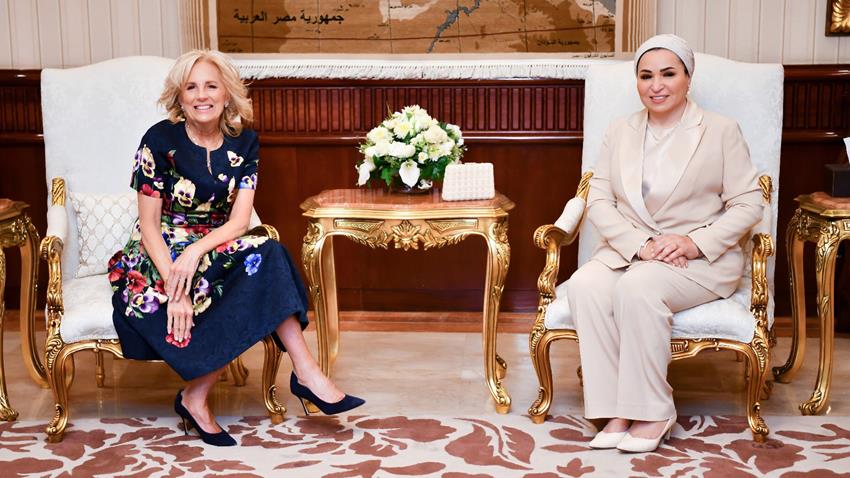 الرئيس عبد الفتاح السيسي والسيدة قرينته يستقبلان السيدة الأولى الأمريكية "جيل بايدن"