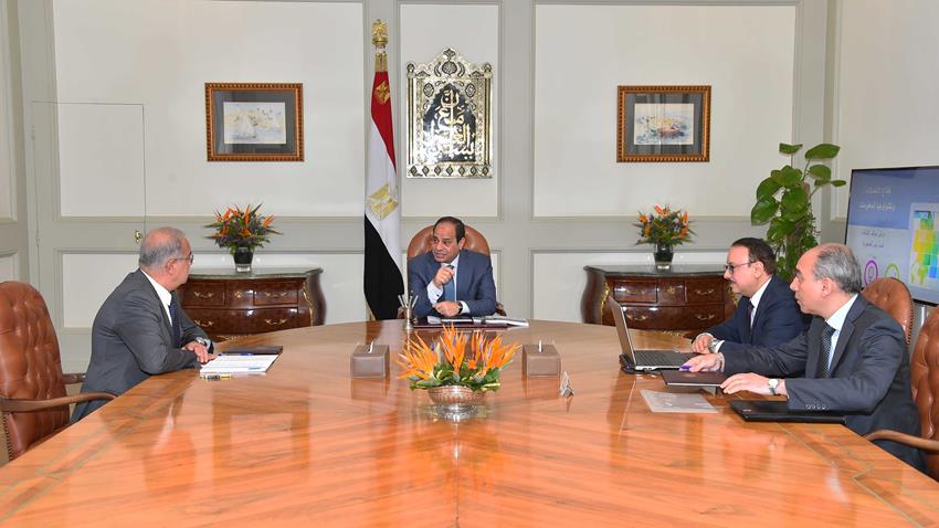 اجتمع الرئيس عبد الفتاح السيسي برئيس مجلس الوزراء ووزير الاتصالات وتكنولوجيا المعلومات