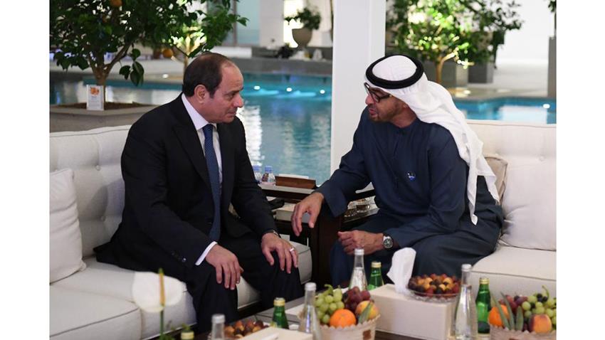 Le Président Al-Sissi rencontre le président des ÉAU à Abou Dhabi