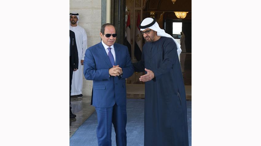 الرئيس عبد الفتاح السيسي يعود إلى أرض الوطن بعد زيارة سيادته لدولة الإمارات العربية المتحدة