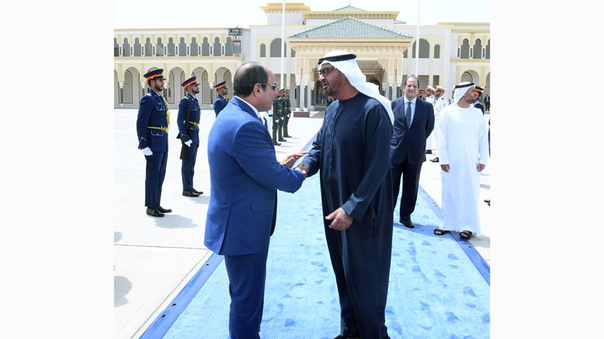الرئيس عبد الفتاح السيسي يعود إلى أرض الوطن بعد زيارة سيادته لدولة الإمارات العربية المتحدة