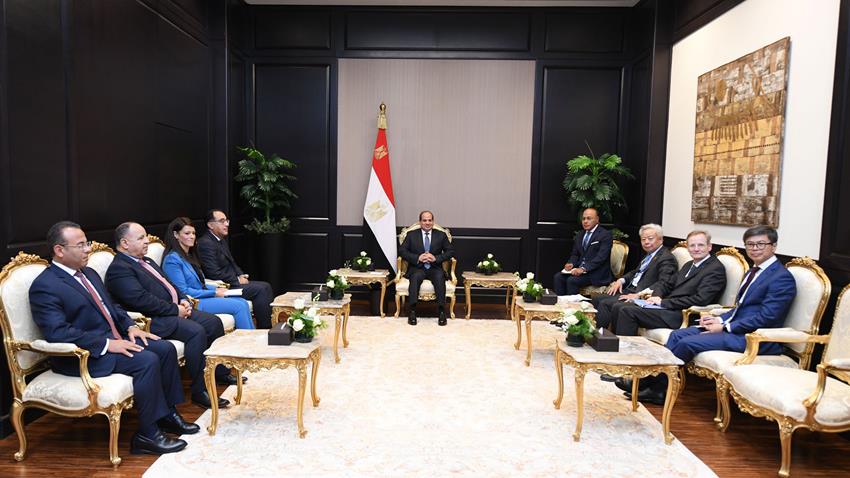 الرئيس عبد الفتاح السيسي يستقبل رئيس مجلس إدارة البنك الآسيوي للاستثمار في البنية التحتية