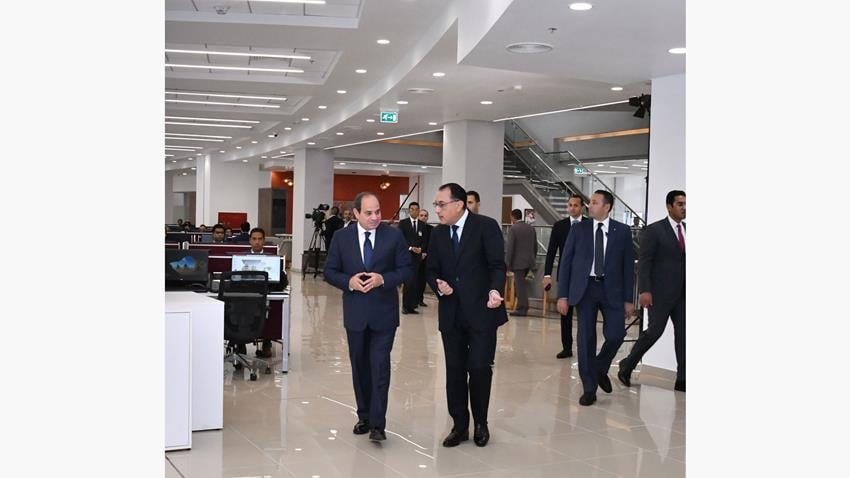 الرئيس عبد الفتاح السيسي يزور المقر الجديد لرئاسة مجلس الوزراء بالعاصمة الإدارية الجديد
