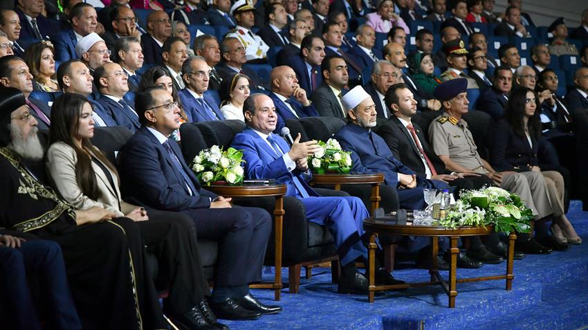 الرئيس عبد الفتاح السيسي يشارك في مؤتمر حكاية وطن "بين الرؤية والإنجاز"