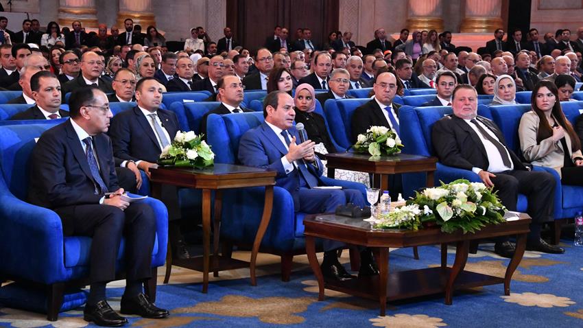 الرئيس عبد الفتاح السيسي يشارك في مؤتمر حكاية وطن "بين الرؤية والإنجاز"