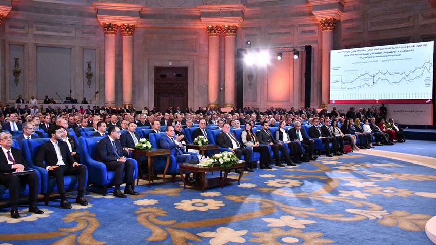 الرئيس عبد الفتاح السيسي يشارك في مؤتمر حكاية وطن "بين الرؤية والإنجاز"