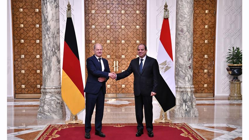 الرئيس عبد الفتاح السيسي يستقبل المستشار الألماني بقصر الاتحادية