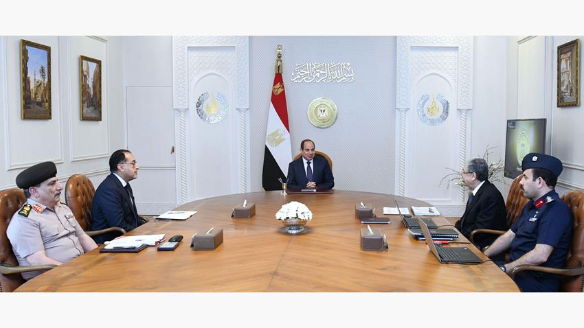 السيد الرئيس يتناول جهود الدولة في تفعيل المشروع القومي "مستقبل مصر" وعدد من المشروعات الأخرى