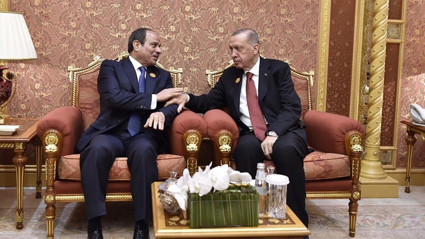 الرئيس عبد الفتاح السيسي يلتقي الرئيس التركي