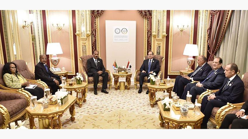 الرئيس عبد الفتاح السيسي يلتقي الرئيس الإريتري