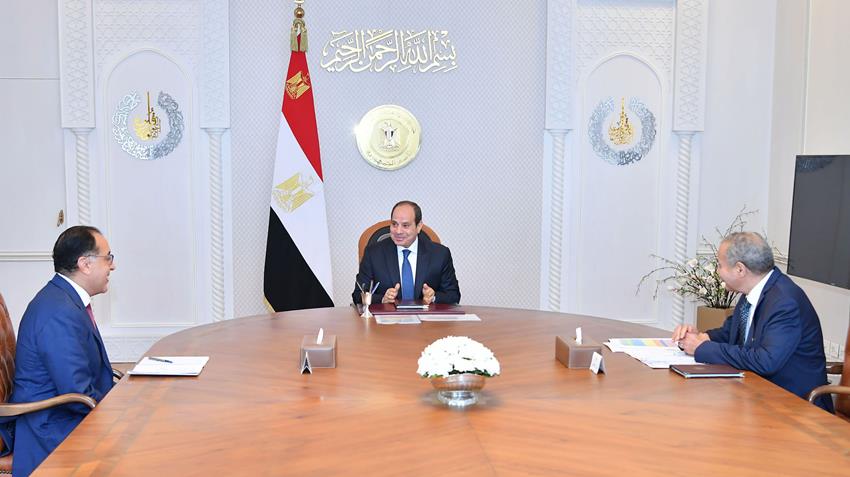 الرئيس عبد الفتاح السيسي يطلع على الجهود المكثفة التي تبذلها الحكومة لتوفير السلع الأساسية للمواطنين