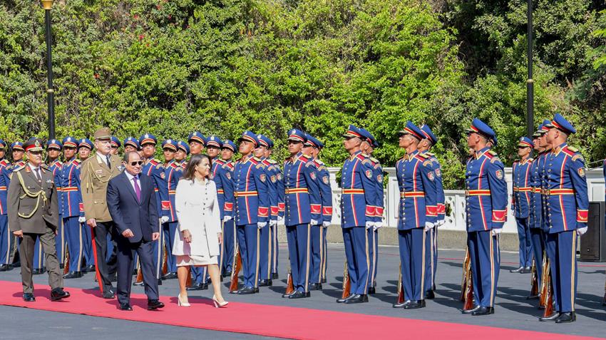 الرئيس عبد الفتاح السيسي يستقبل رئيسة المجر ويعقد جلسة مباحثات مشتركة بقصر الاتحادية