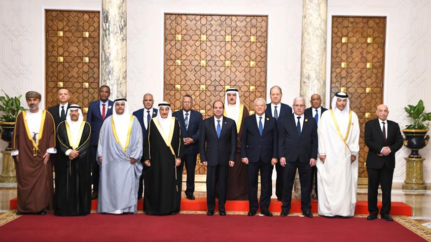 السيد الرئيس يستقبل رؤساء المجالس والبرلمانات العربية المشاركين في المؤتمر السادس للبرلمان العربي