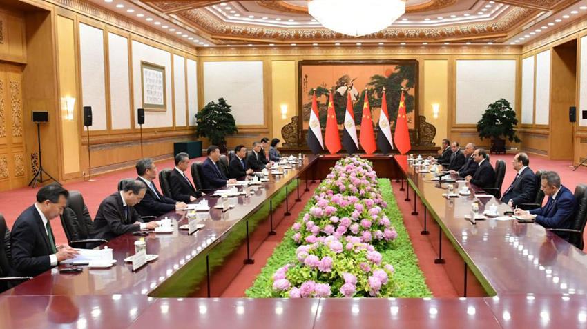 الرئيس عبد الفتاح السيسي يعقد مباحثات مع الرئيس الصيني