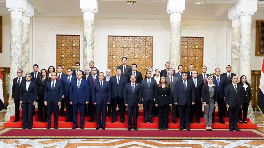 الرئيس عبد الفتاح السيسي يشهد أداء المحافظين ونوابهم اليمين الدستورية