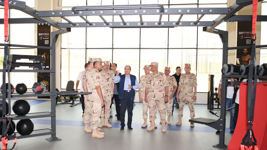 الرئيس عبد الفتاح السيسي يتفقد مقر القيادة الاستراتيجية والأكاديمية العسكرية بالعاصمة الإدارية
