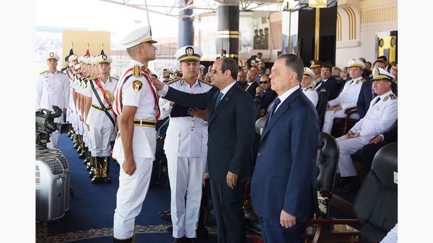 الرئيس عبد الفتاح السيسي يشهد حفل تخرج الدفعة الجديدة من طلبة أكاديمية الشرطة لعام ٢٠٢٤