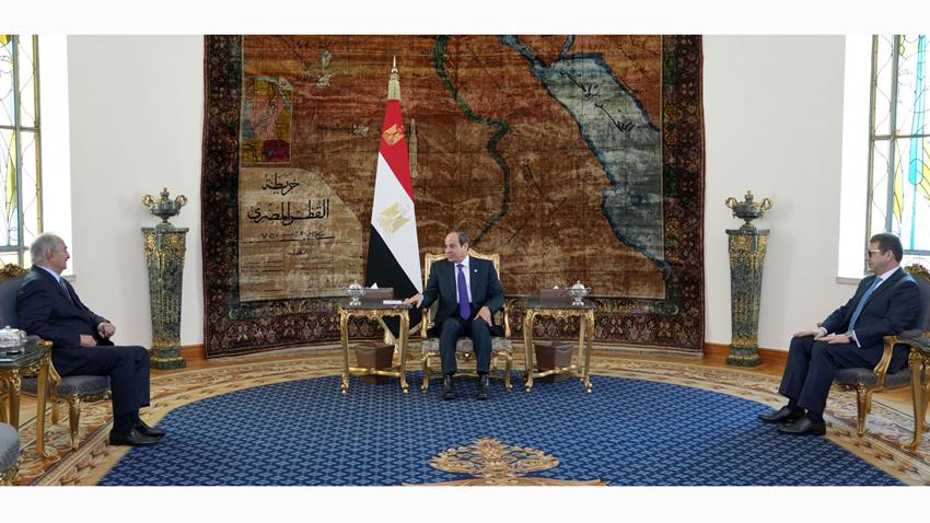 الرئيس عبد الفتاح السيسي يستقبل القائد العام للجيش الوطني الليبي
