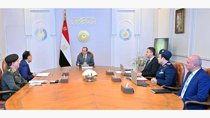 الرئيس عبد الفتاح السيسي يتابع وضع المخزون الاستراتيجي من السلع والمواد الغذائية
