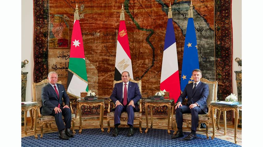 Communiqué conjoint à l’issue du Sommet tripartite égypto-jordano-française au Caire