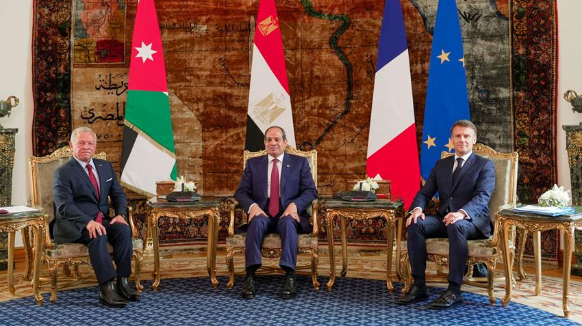 Communiqué conjoint à l’issue du Sommet tripartite égypto-jordano-française au Caire