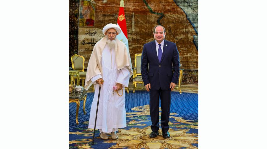 الرئيس عبد الفتاح السيسي وطائف البهرة بالهند